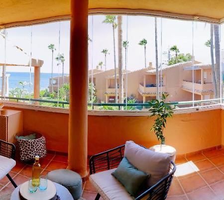 Ikram Front Beach Bermuda Beach Apartment Estepona Exterior foto